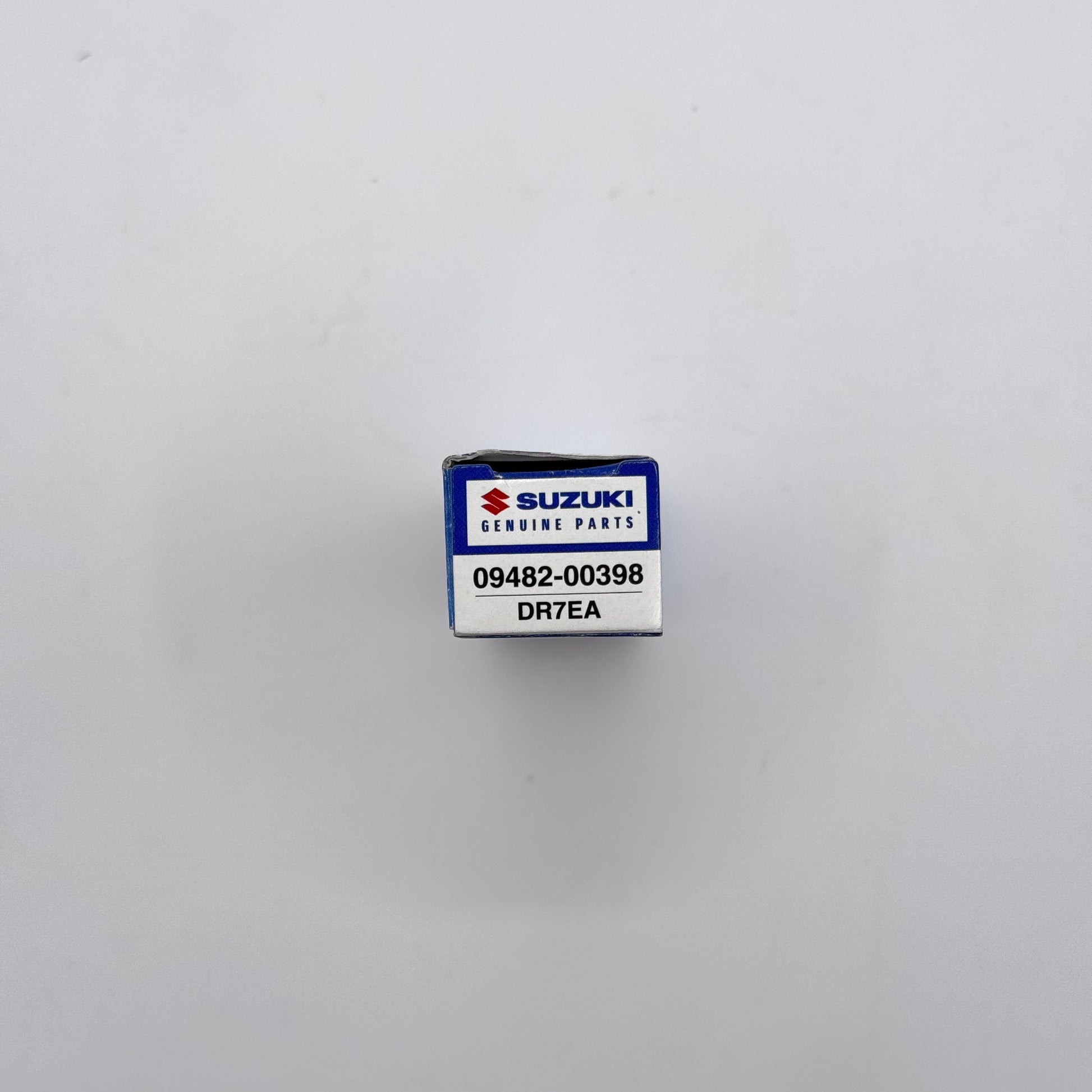 Suzuki genuine parts box with part number on a white background